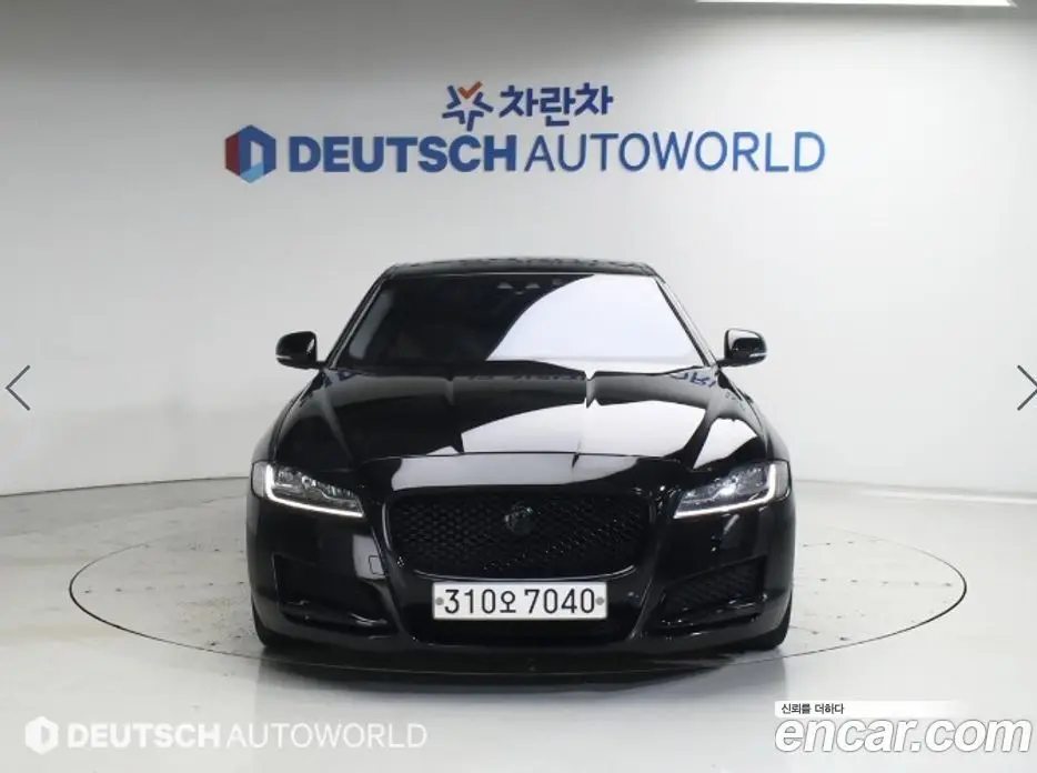 Jaguar XF 2019 2.0 автомат (гидро), фото 3
