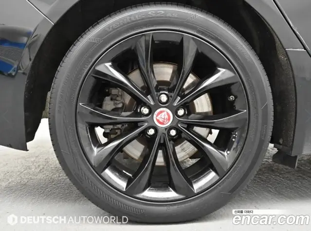 Jaguar XF 2019 2.0 автомат (гидро), миниатюра 5