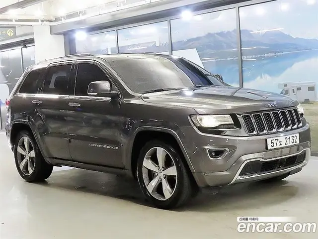 Jeep Cherokee 2014 3.0 автомат (гидро), миниатюра 1