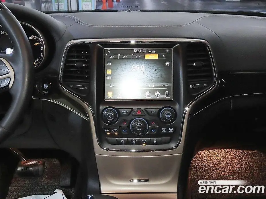 Jeep Cherokee 2014 3.0 автомат (гидро), фото 11