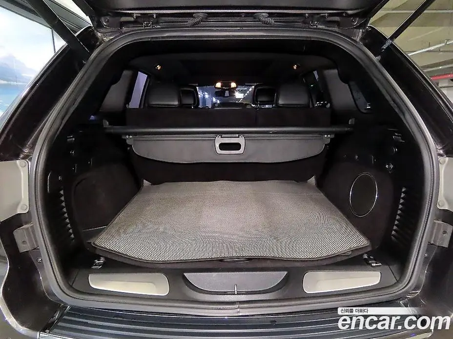 Jeep Cherokee 2014 3.0 автомат (гидро), фото 17