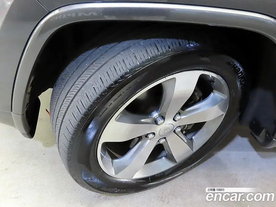Jeep Cherokee 2014 3.0 автомат (гидро), фото 20