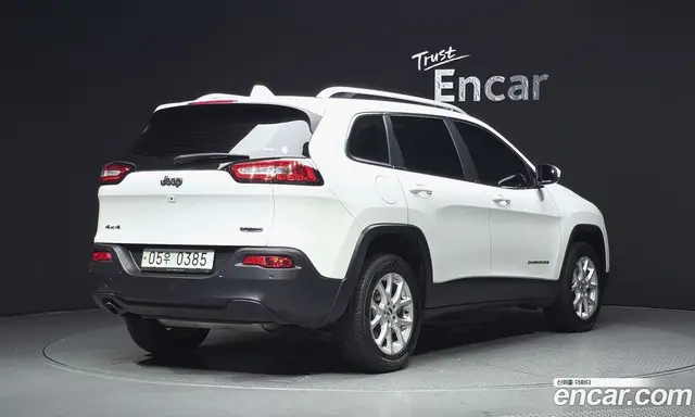 Jeep Cherokee 2015 2.4 автомат (гидро), миниатюра 2