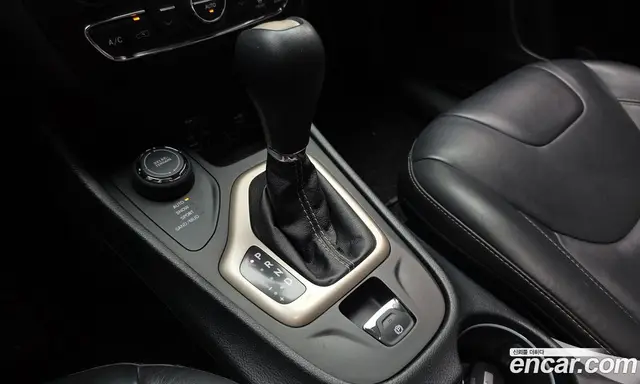 Jeep Cherokee 2015 2.4 автомат (гидро), миниатюра 9