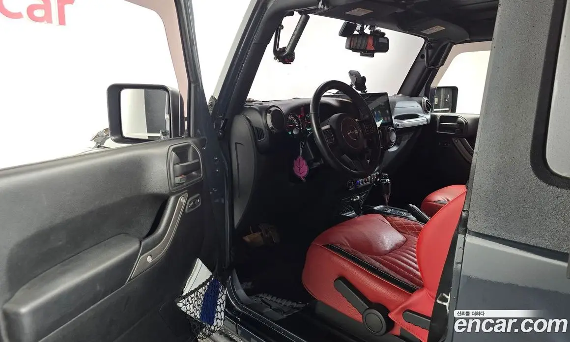 Jeep Wrangler 2017 3.6 автомат (гидро), фото 13