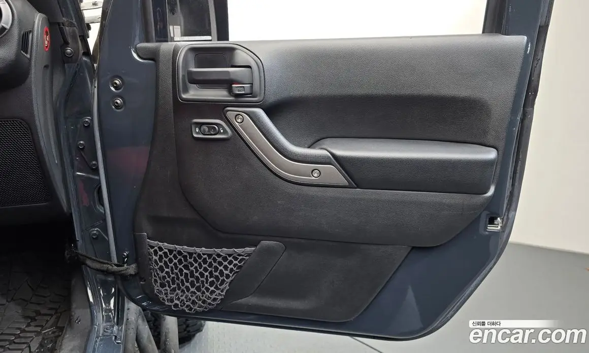 Jeep Wrangler 2017 3.6 автомат (гидро), фото 15