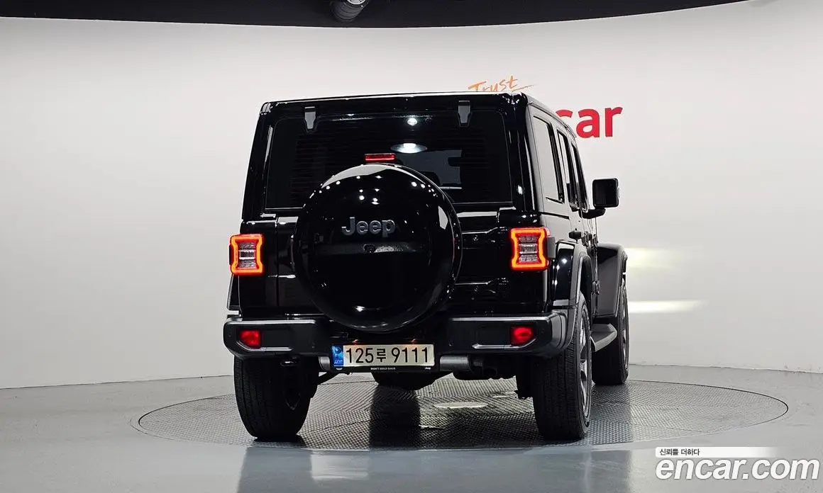 Jeep Wrangler 2021 2.0 автомат (гидро), фото 4