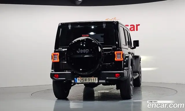 Jeep Wrangler 2021 2.0 автомат (гидро), миниатюра 4