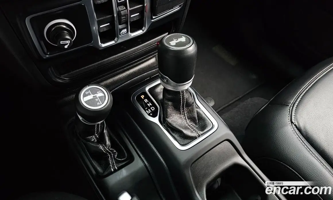 Jeep Wrangler 2021 2.0 автомат (гидро), фото 9