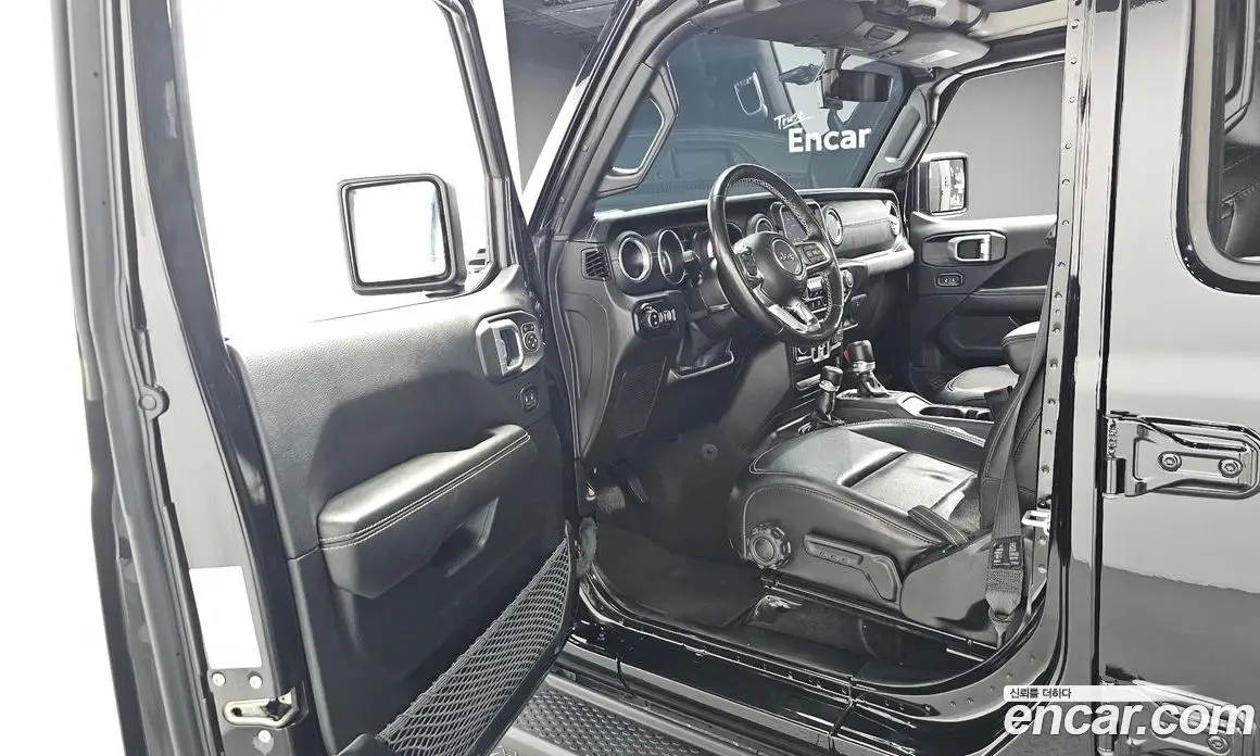 Jeep Wrangler 2021 2.0 автомат (гидро), фото 10