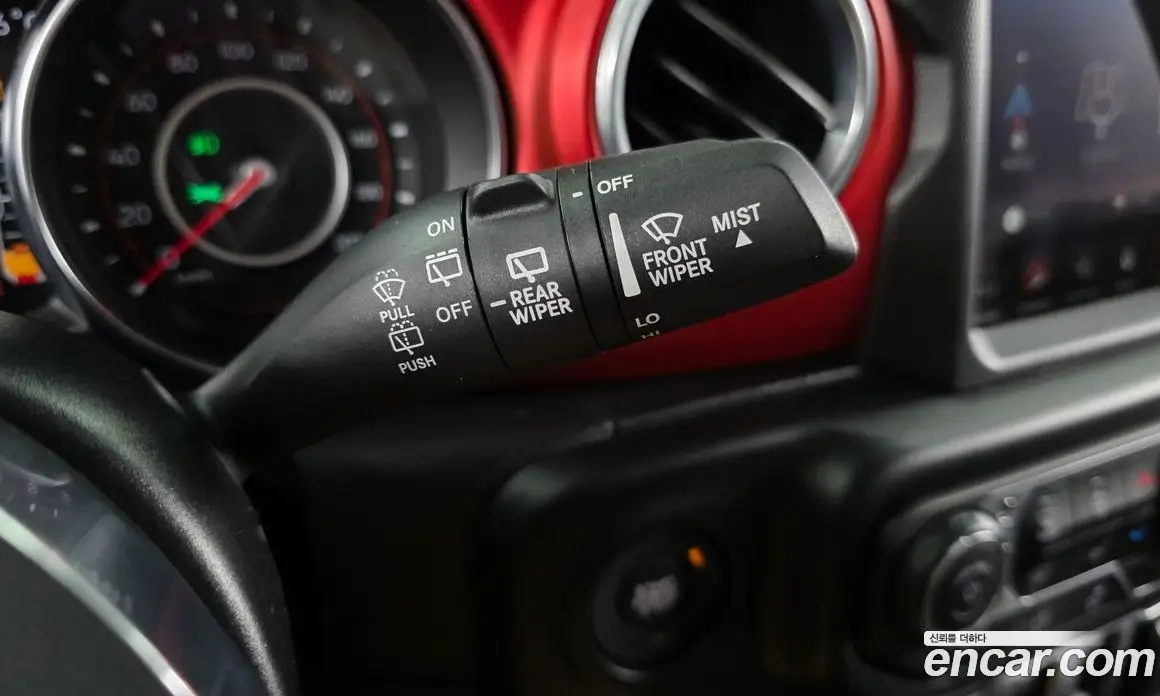 Jeep Wrangler 2022 2.0 автомат (гидро), фото 25