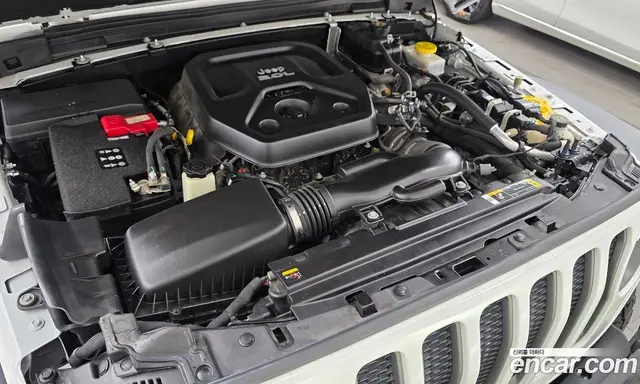 Jeep Wrangler 2022 2.0 автомат (гидро), миниатюра 6