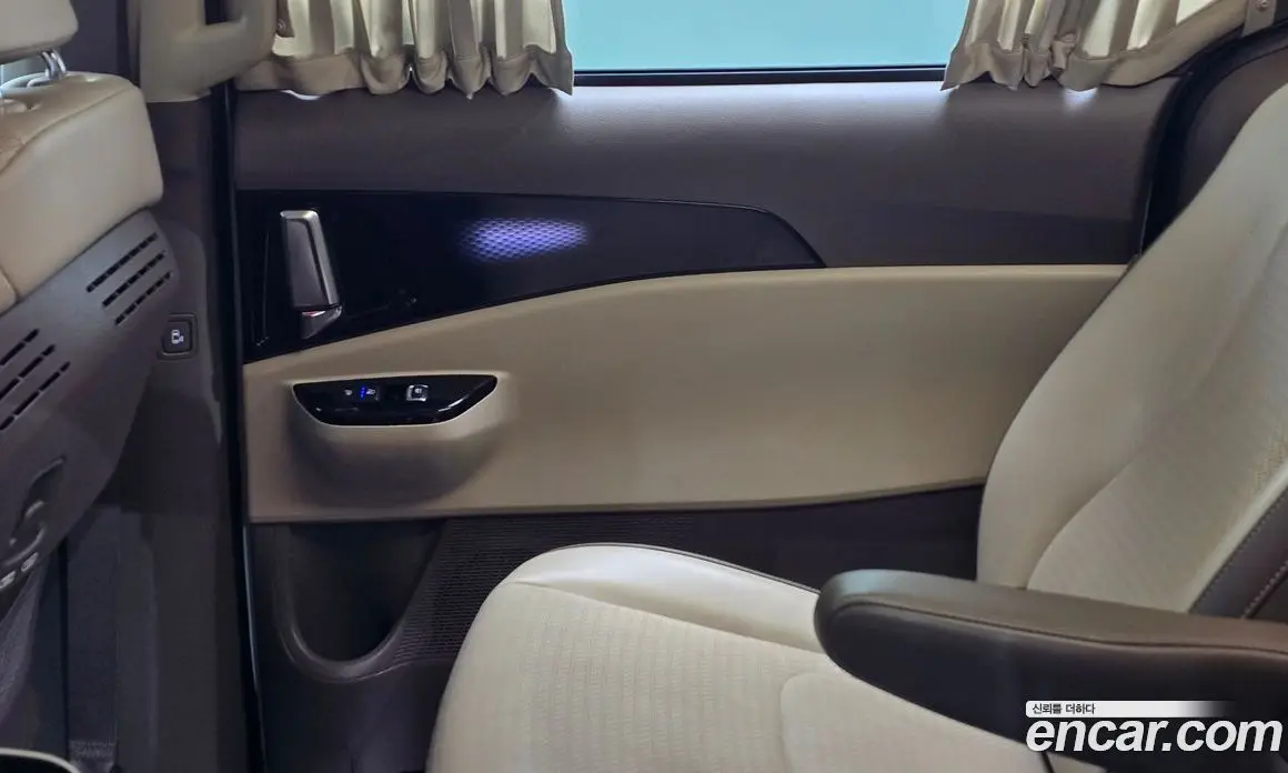 Kia Carnival 2022 3.5 автомат (гидро), фото 15