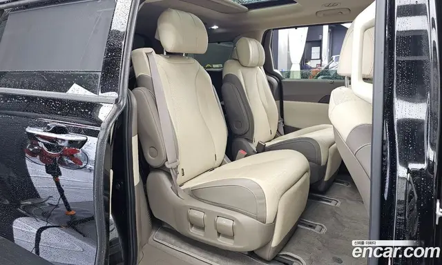 Kia Carnival 2023 3.5 автомат (гидро), миниатюра 11