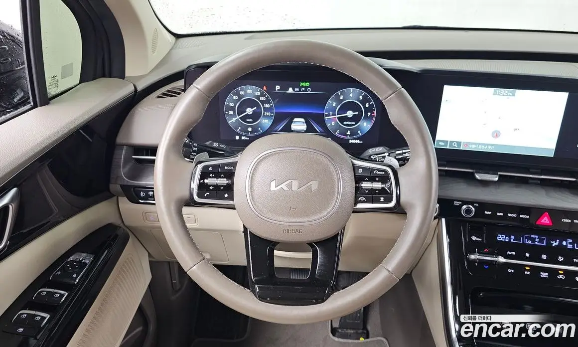 Kia Carnival 2023 3.5 автомат (гидро), фото 13