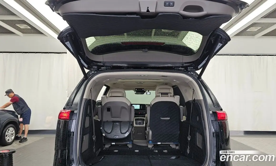 Kia Carnival 2023 3.5 автомат (гидро), фото 20
