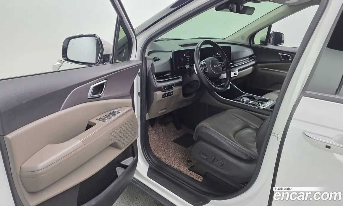 Kia Carnival 2023 3.5 автомат (гидро), фото 13
