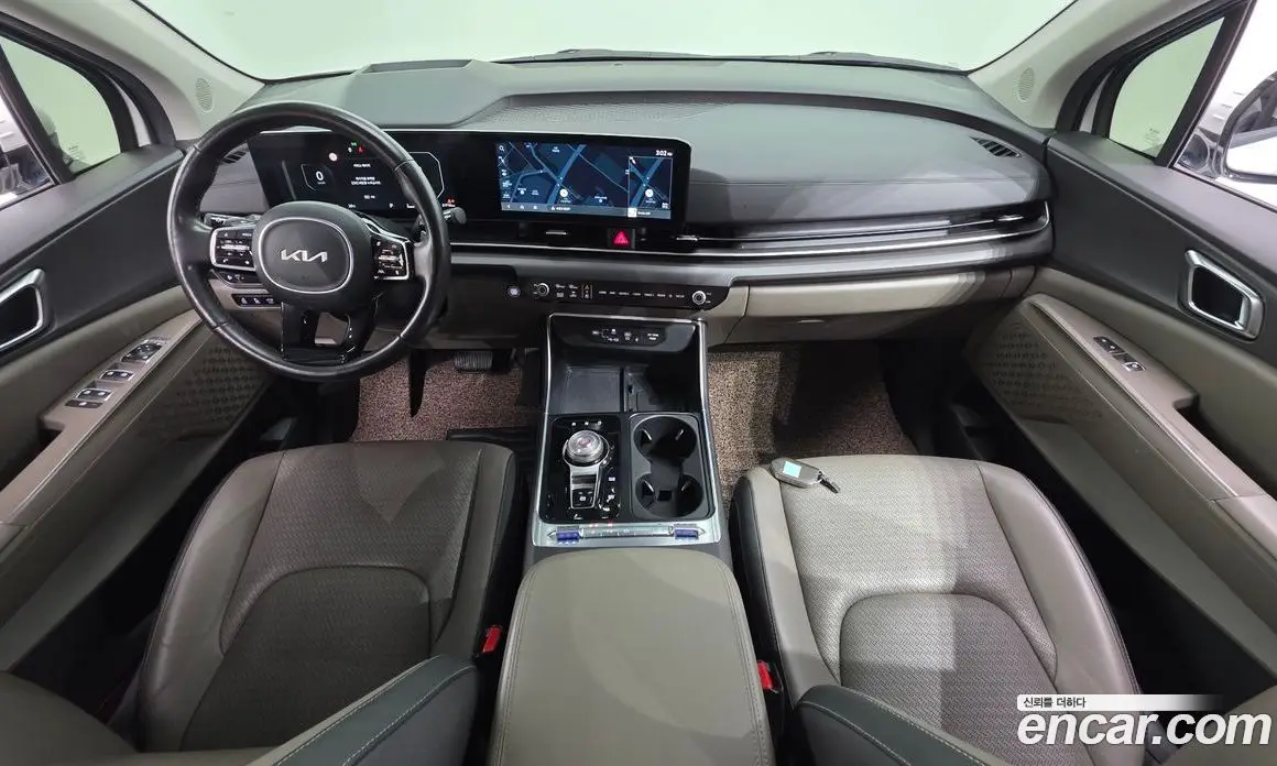 Kia Carnival 2023 3.5 автомат (гидро), фото 10