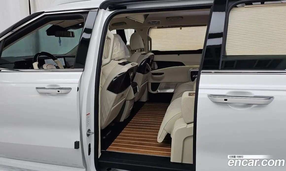 Kia Carnival 2024 3.5 автомат (гидро), фото 25