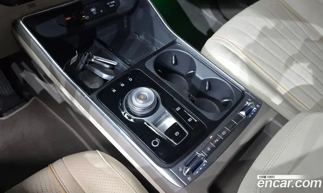 Kia Carnival 2024 3.5 автомат (гидро), миниатюра 12