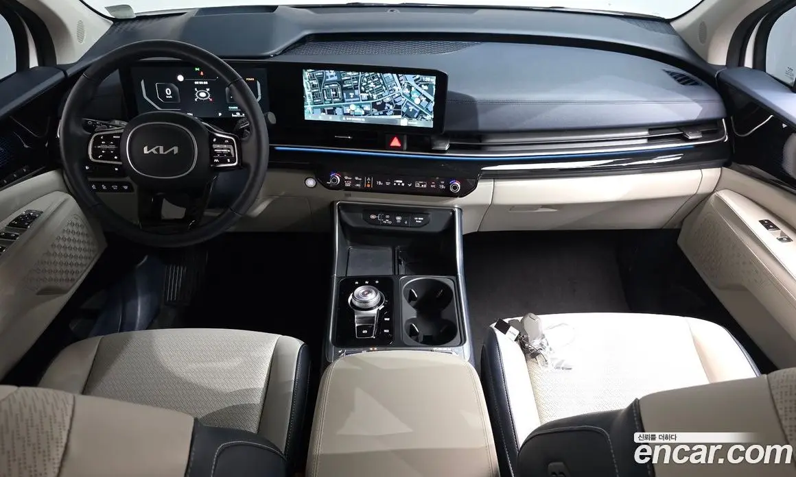Kia Carnival 2024 1.6 автомат (гидро), фото 9