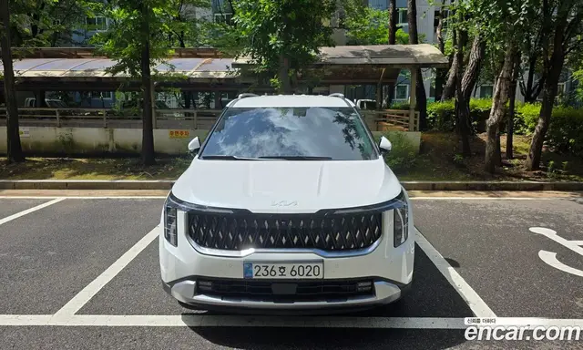 Kia Carnival 2026 1.6 автомат (гидро), миниатюра 1
