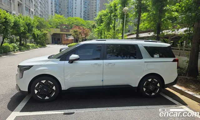 Kia Carnival 2026 1.6 автомат (гидро), миниатюра 2