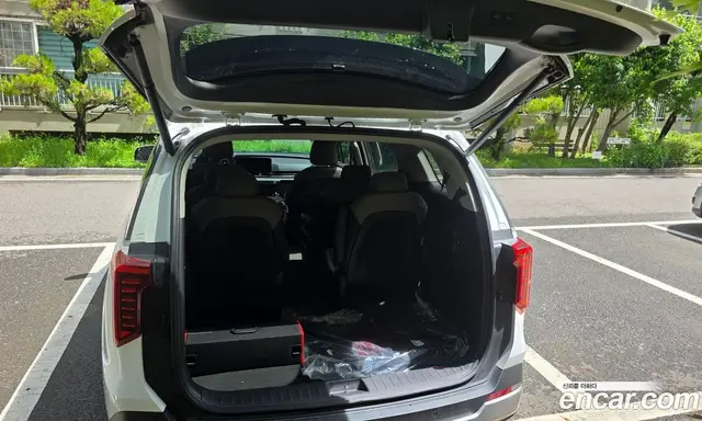 Kia Carnival 2026 1.6 автомат (гидро), миниатюра 5