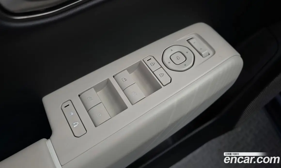 Kia EV4 2025 0.2 автомат (гидро), фото 27