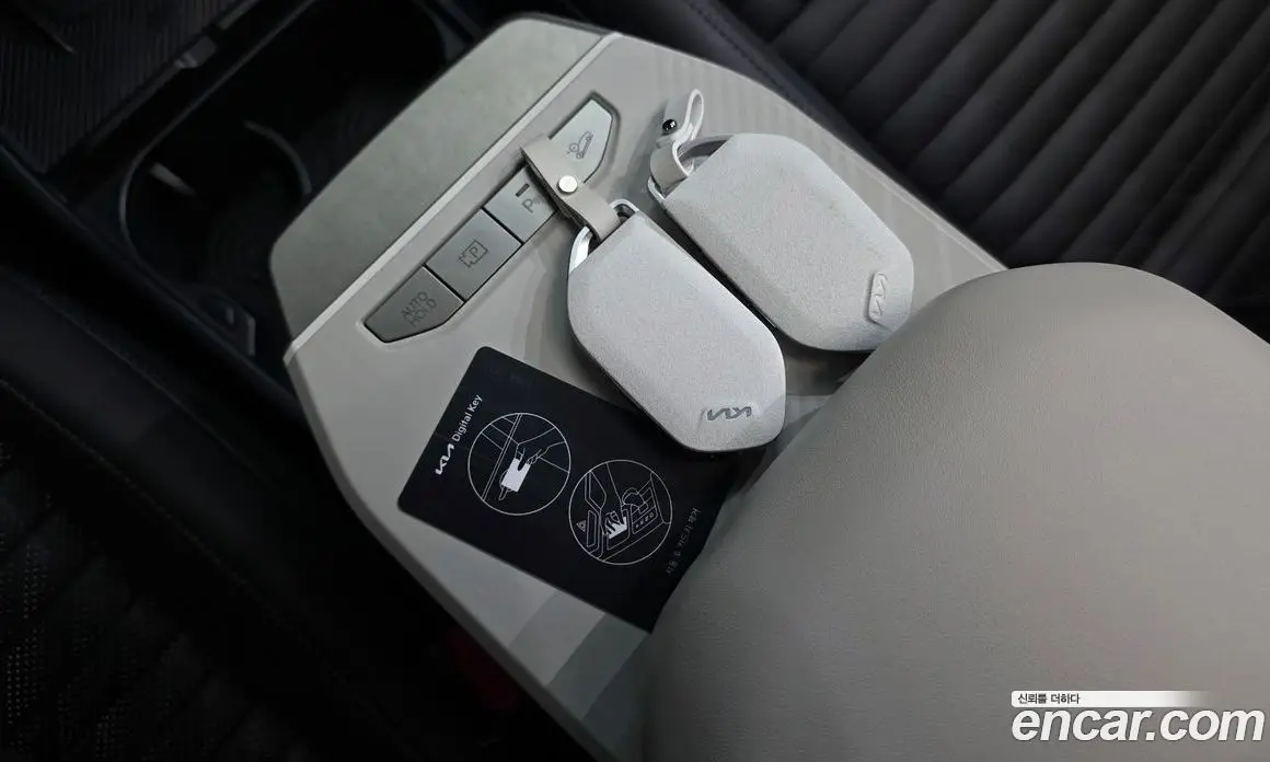 Kia EV4 2025 0.2 автомат (гидро), фото 32