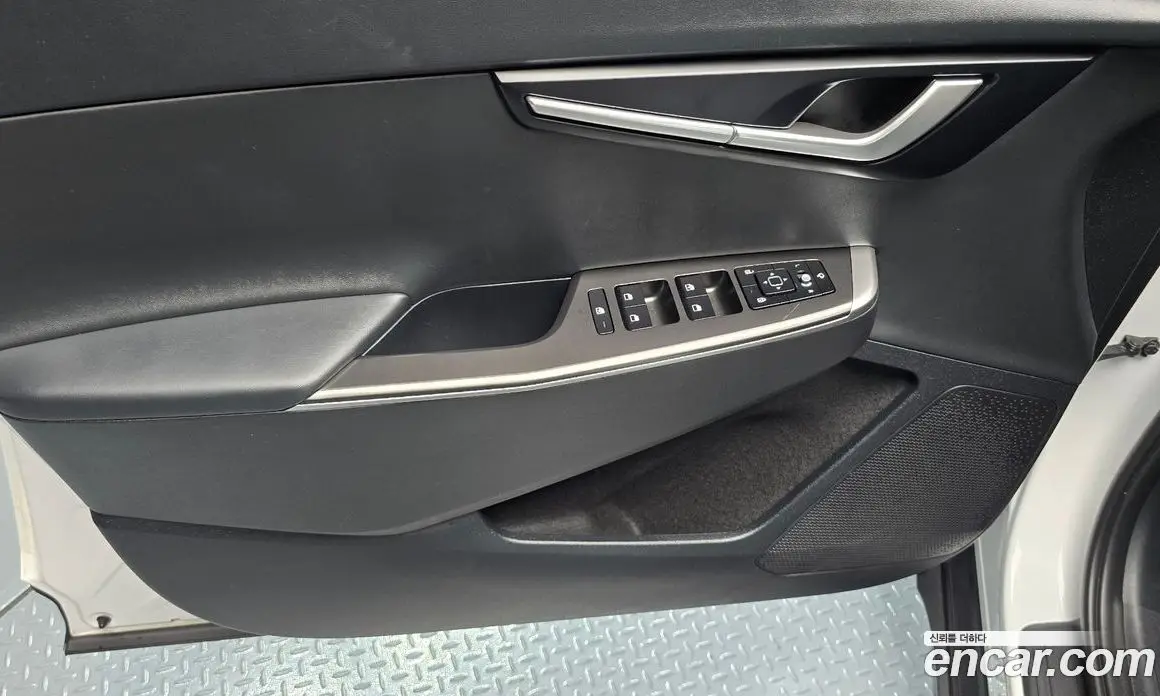 Kia EV6 2022 0.1 автомат (гидро), фото 14
