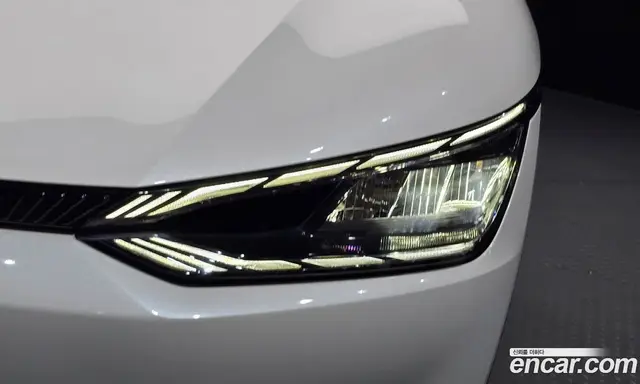 Kia EV6 2022 0.1 автомат (гидро), миниатюра 8