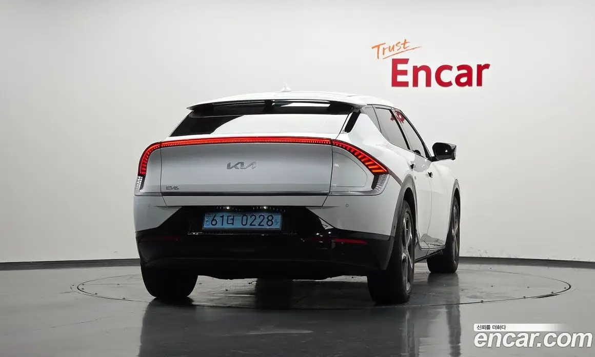Kia EV6 2022 автомат (гидро), фото 4