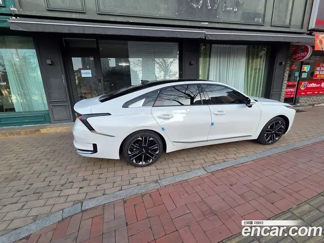 Kia K8 2026 1.6 автомат (гидро), миниатюра 4