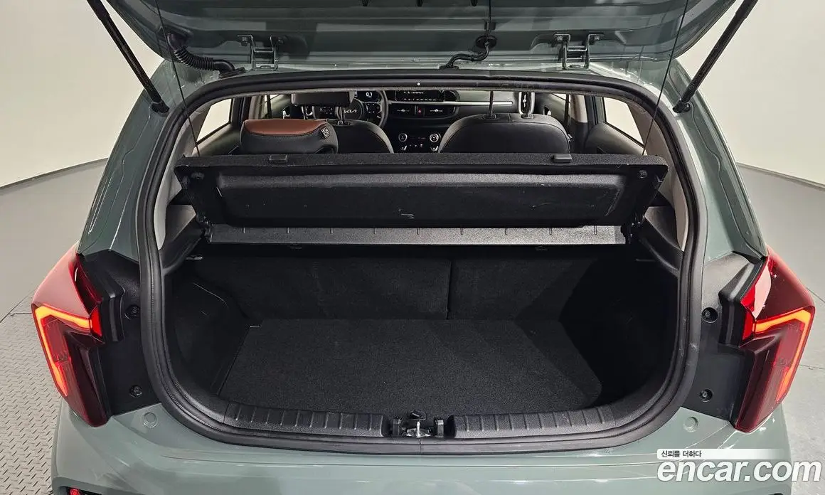 Kia Morning 2024 1.0 автомат (гидро), фото 24