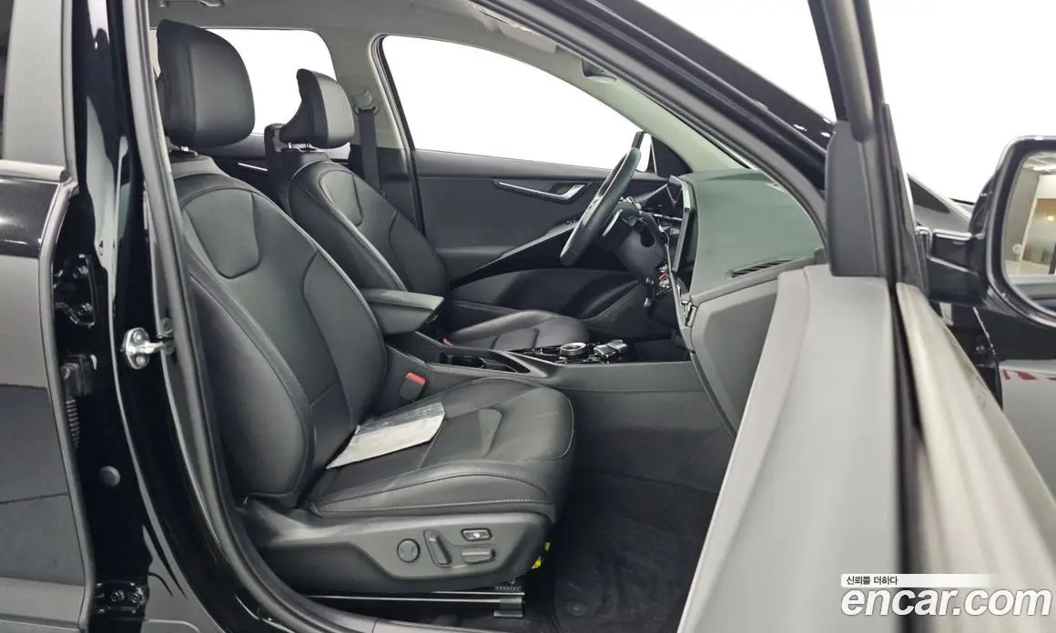 Kia Niro 2023 0.1 автомат (гидро), фото 15