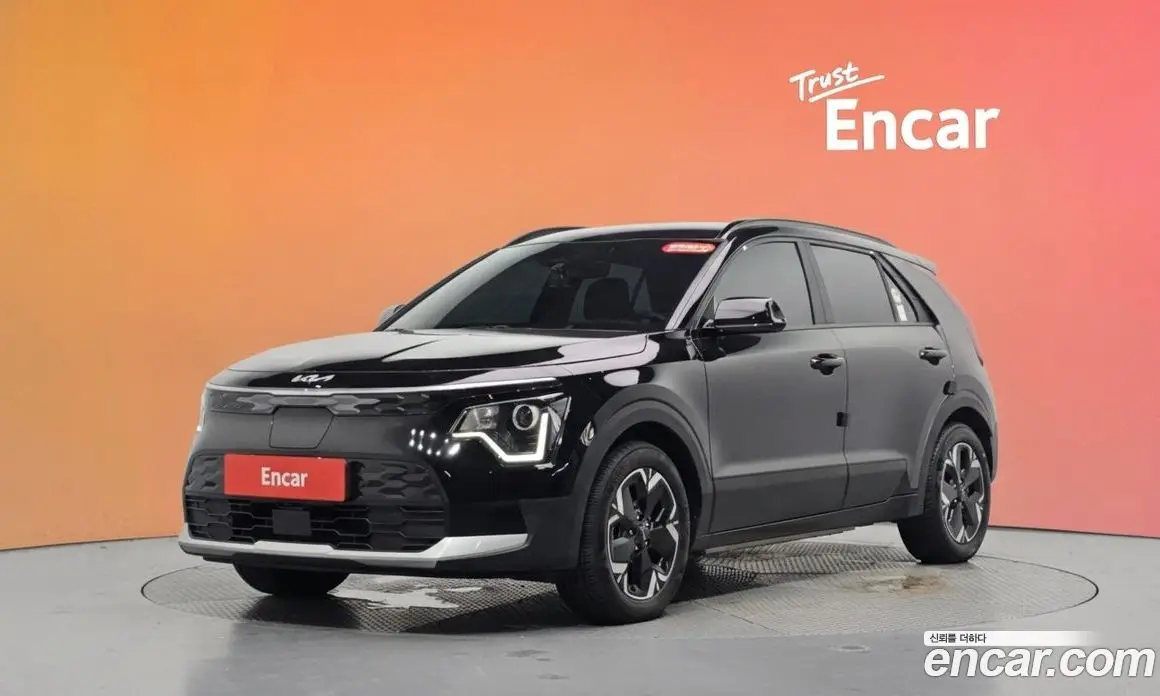 Kia Niro 2023 0.1 автомат (гидро), фото 31