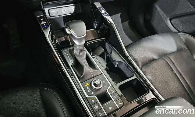 Kia Sorento 2023 2.2 автомат (гидро), миниатюра 12