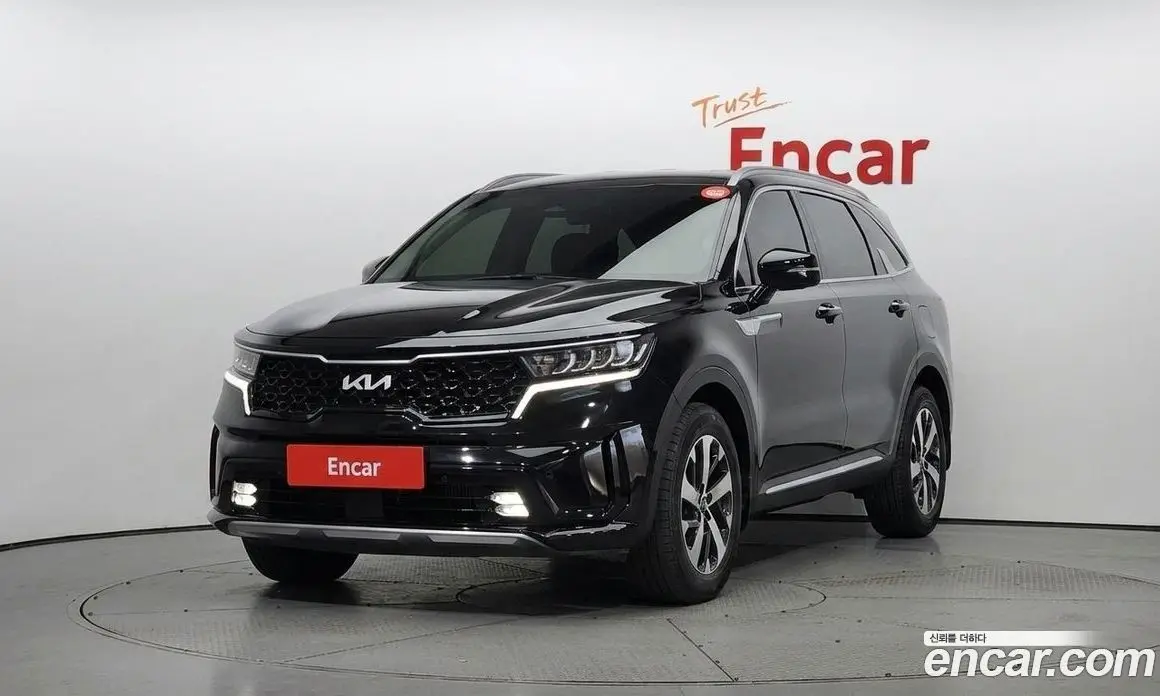 Kia Sorento 2023 2.2 автомат (гидро), фото 3