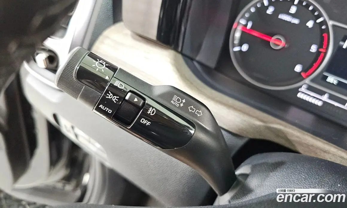 Kia Sorento 2023 2.2 автомат (гидро), фото 27