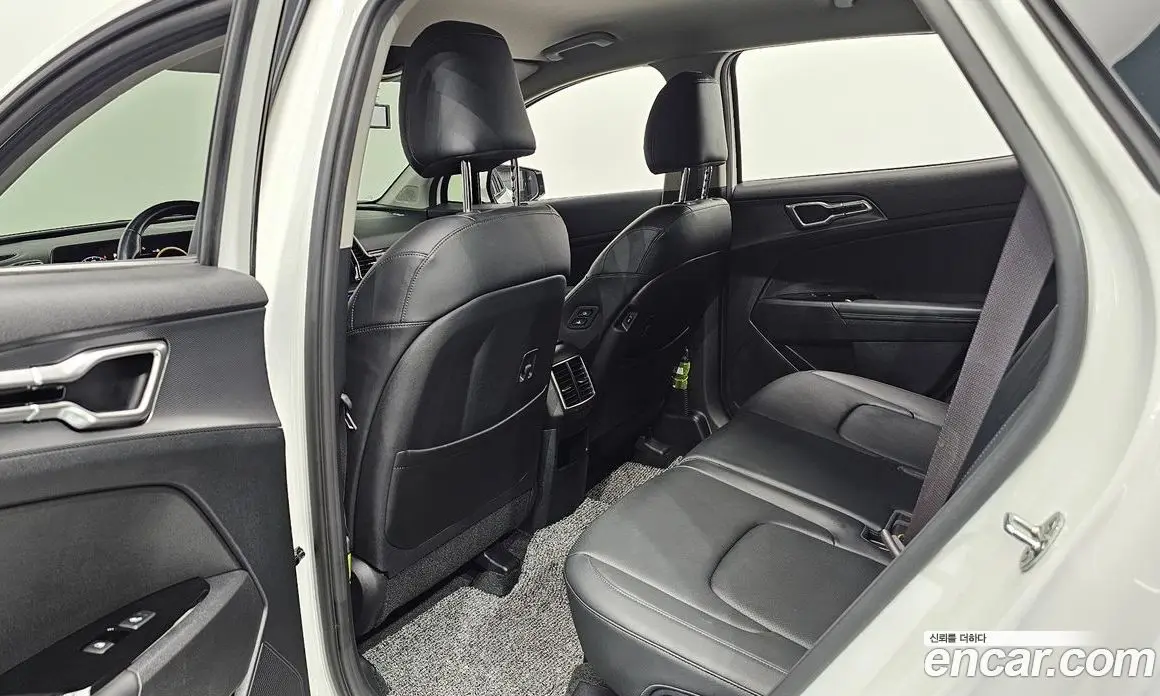 Kia Sportage 2021 1.6 автомат (гидро), фото 18