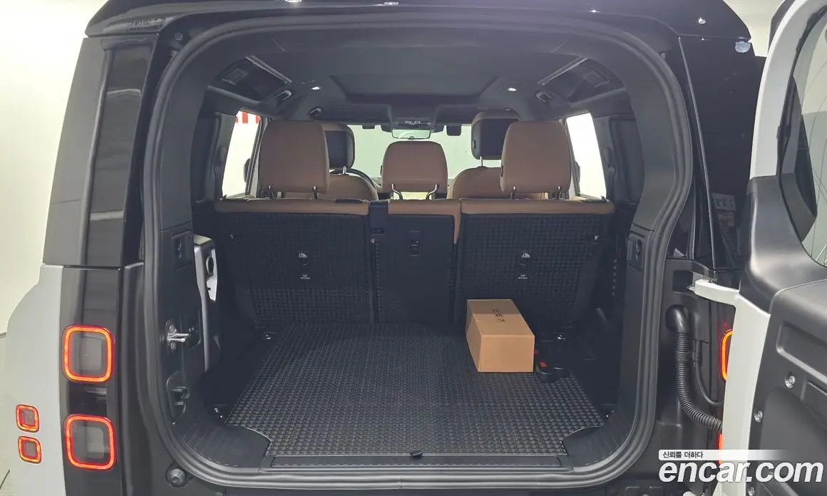 Land Rover Defender 2026 2.0 автомат (гидро), фото 10