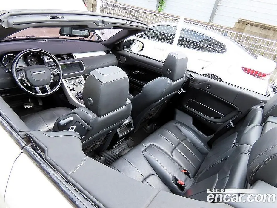 Land Rover Range Rover Evoque 2018 2.0 автомат (гидро), фото 11