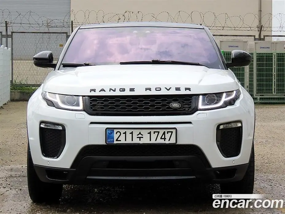 Land Rover Range Rover Evoque 2018 2.0 автомат (гидро), фото 5