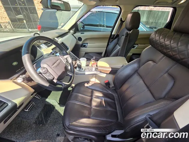 Land Rover Range Rover Sport 2016 3.0 автомат (гидро), миниатюра 9