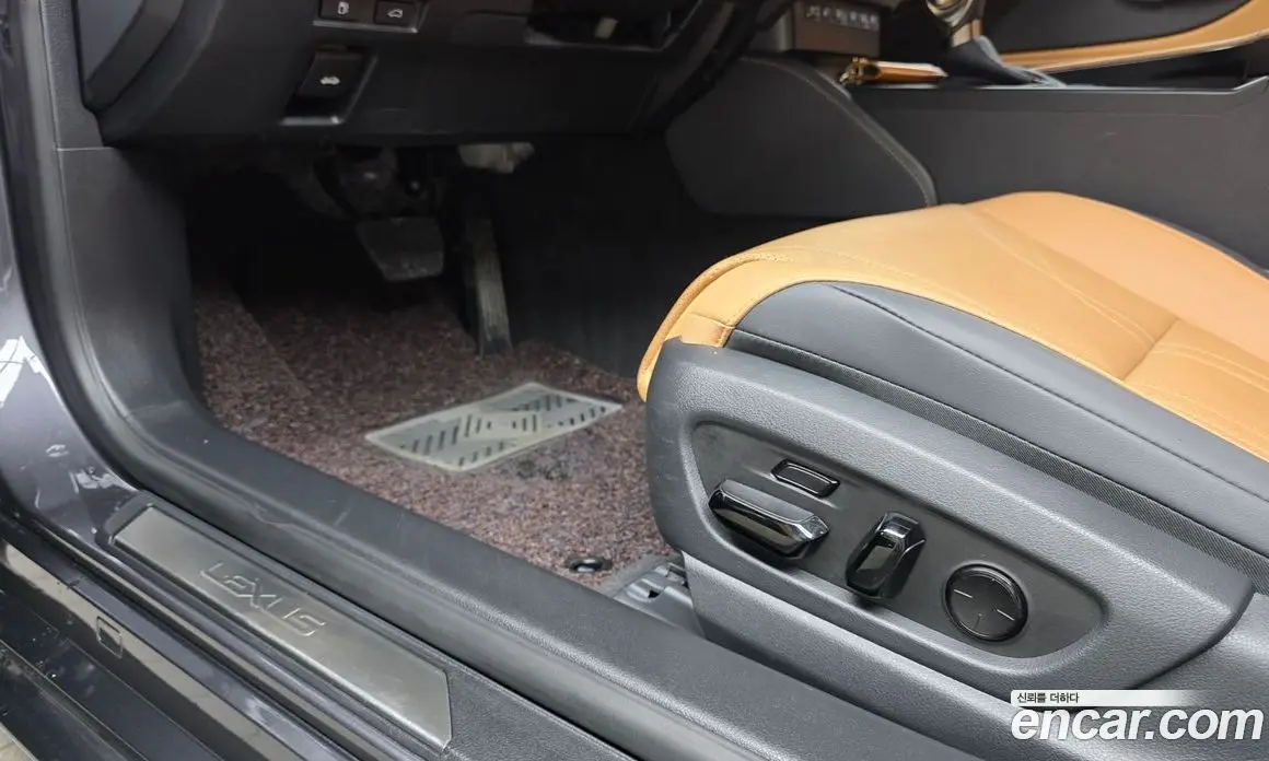 Lexus ES 2024 2.5 автомат (гидро), фото 29