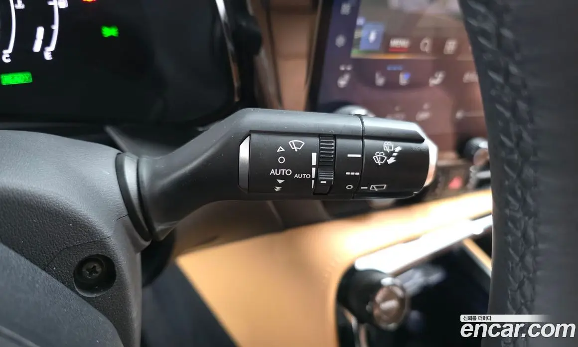 Lexus NX 2025 2.5 автомат (гидро), фото 22