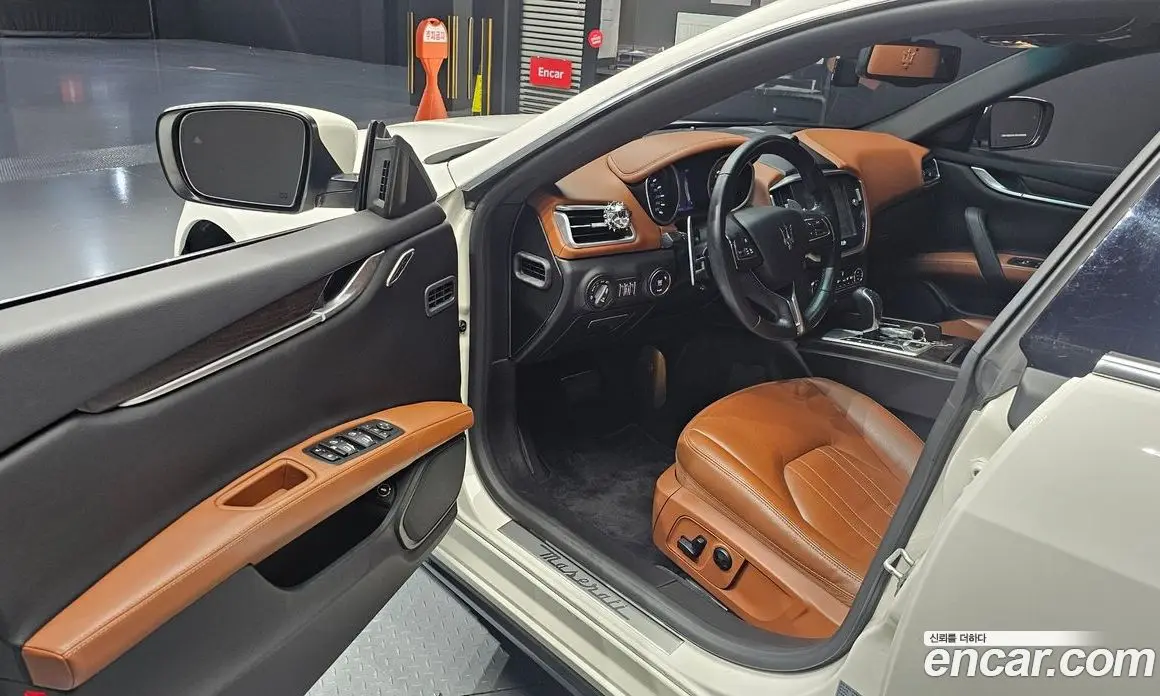 Maserati Ghibli 2016 3.0 автомат (гидро), фото 12
