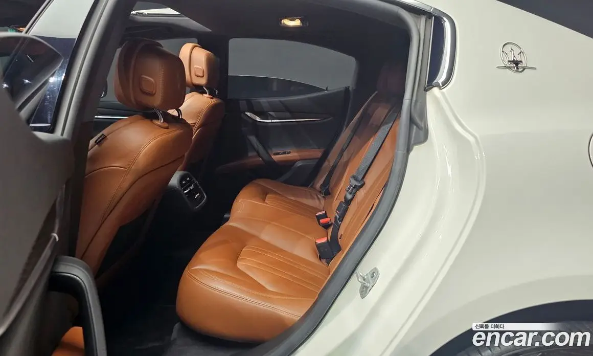 Maserati Ghibli 2016 3.0 автомат (гидро), фото 15