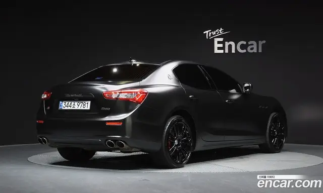 Maserati Ghibli 2017 3.0 автомат (гидро), миниатюра 2